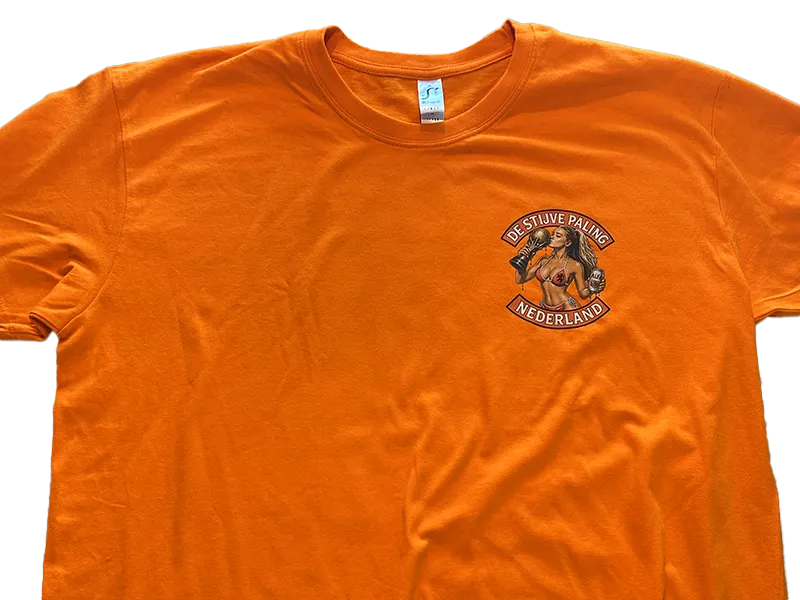 Oranje WK-2026 shirt van De Stijve Paling voorkant